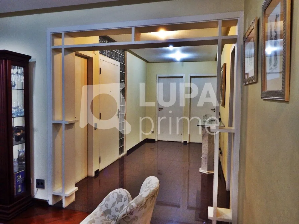 Apartamento, 4 quartos, 241 m² - Foto 10