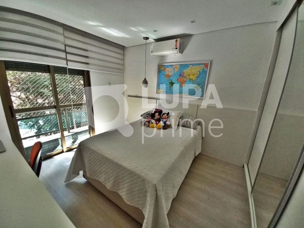Apartamento, 4 quartos, 208 m² - Foto 1