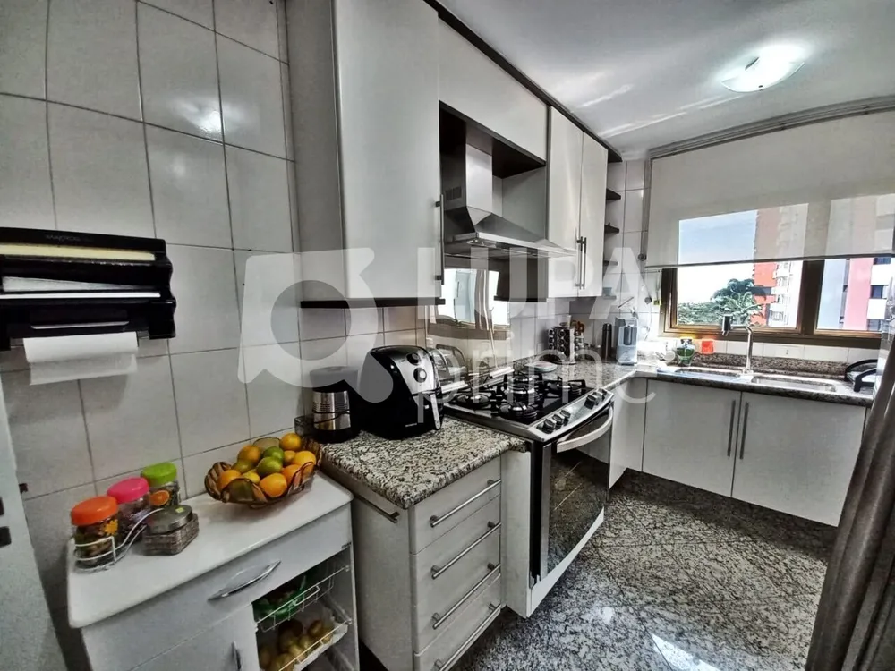 Apartamento, 4 quartos, 208 m² - Foto 13