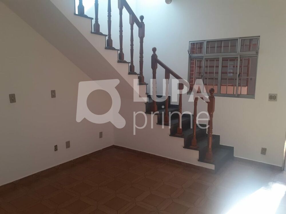 Casa, 5 quartos, 257 m² - Foto 4