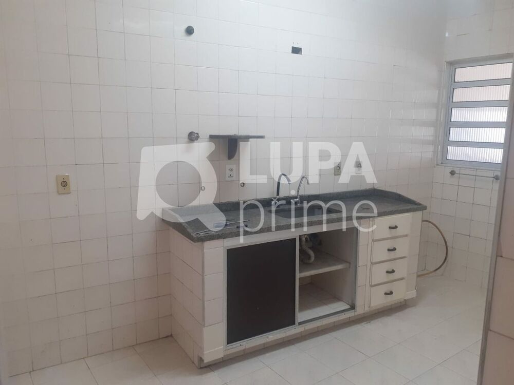 Casa, 5 quartos, 257 m² - Foto 1