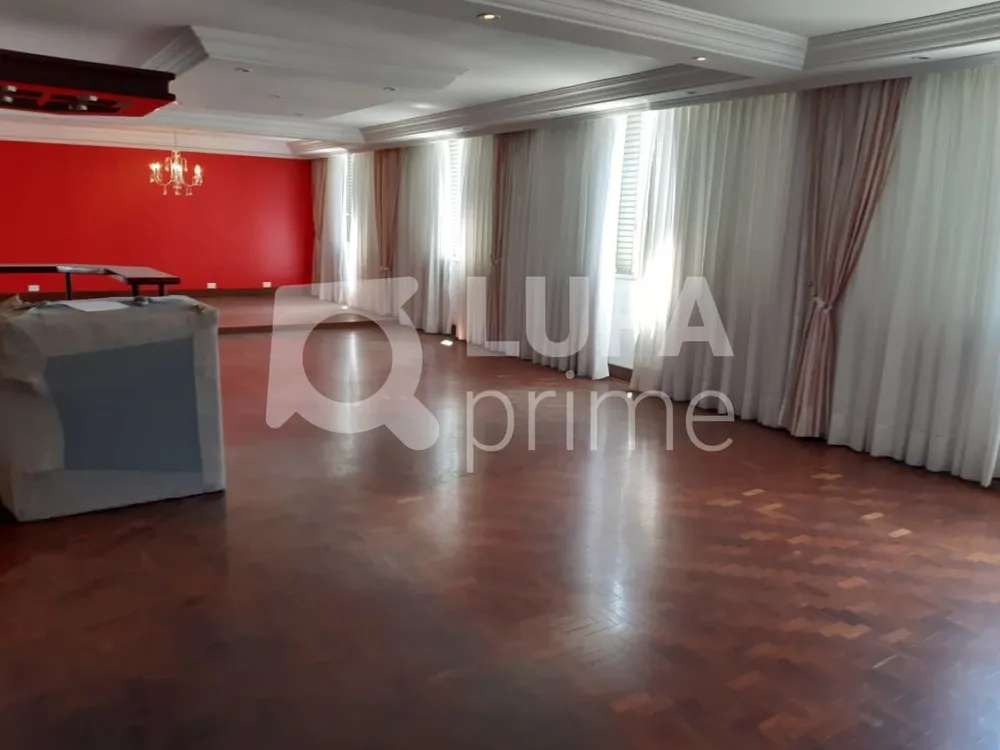 Apartamento, 3 quartos, 211 m² - Foto 3