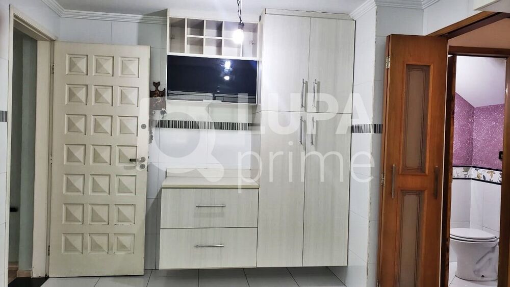 Casa, 4 quartos, 167 m² - Foto 1