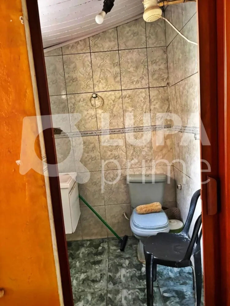 Casa, 3 quartos, 200 m² - Foto 1