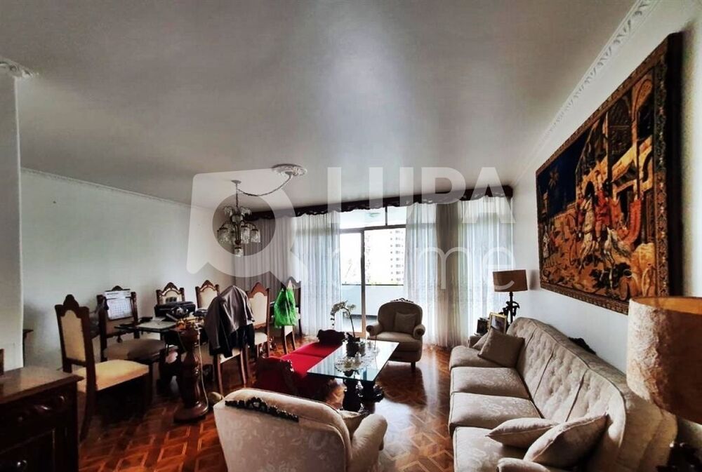 Apartamento à venda com 3 quartos, 146m² - Foto 1