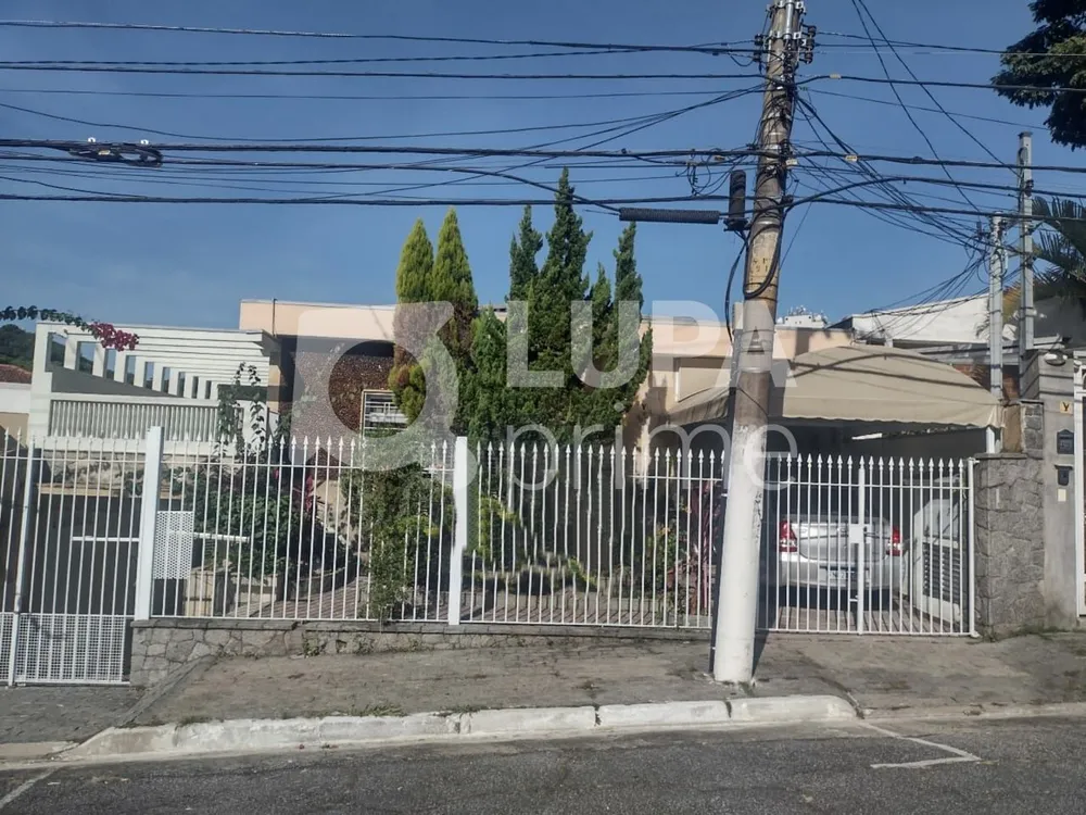 Casa, 4 quartos, 210 m² - Foto 2