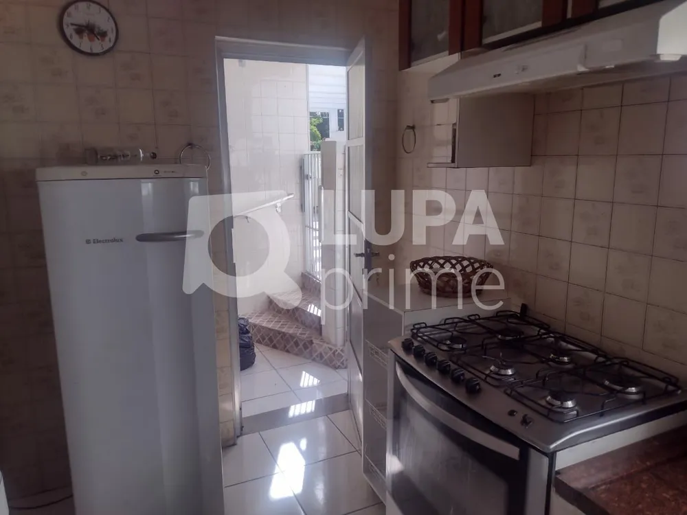 Casa, 4 quartos, 210 m² - Foto 10