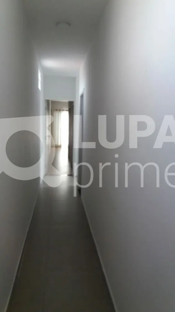 Casa, 3 quartos, 210 m² - Foto 1