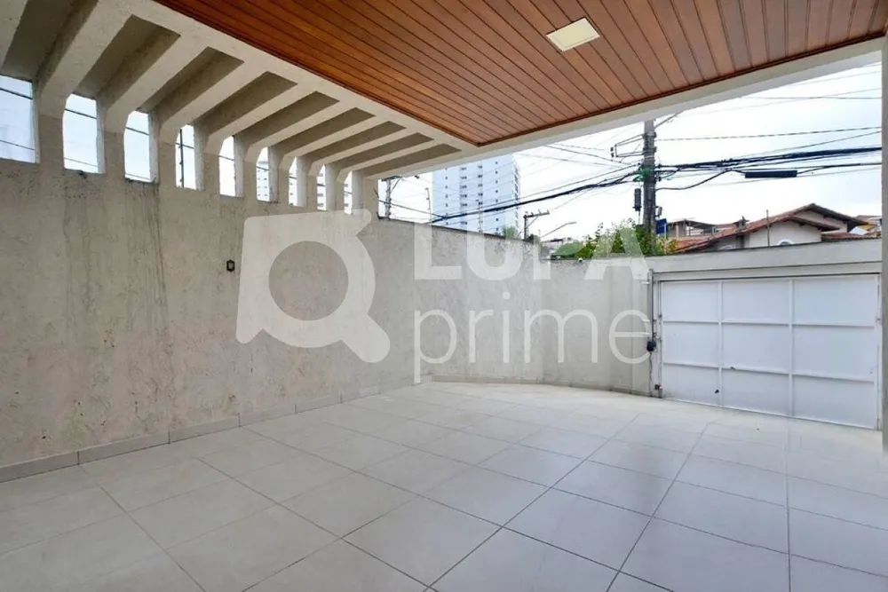 Casa, 3 quartos, 230 m² - Foto 1