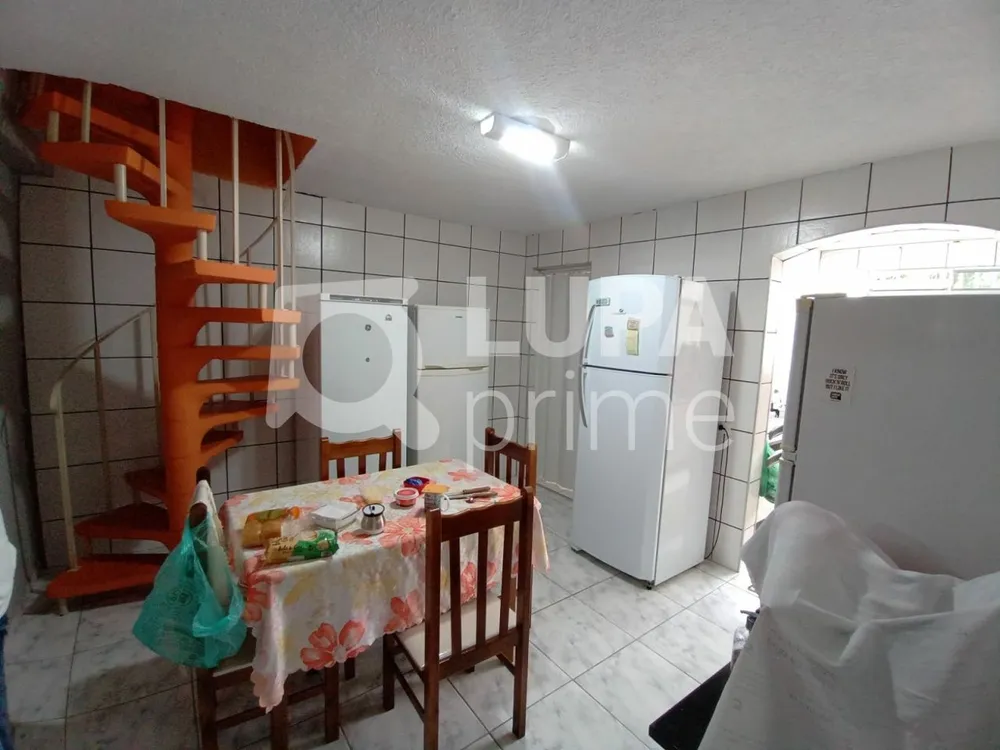 Casa, 2 quartos, 400 m² - Foto 3