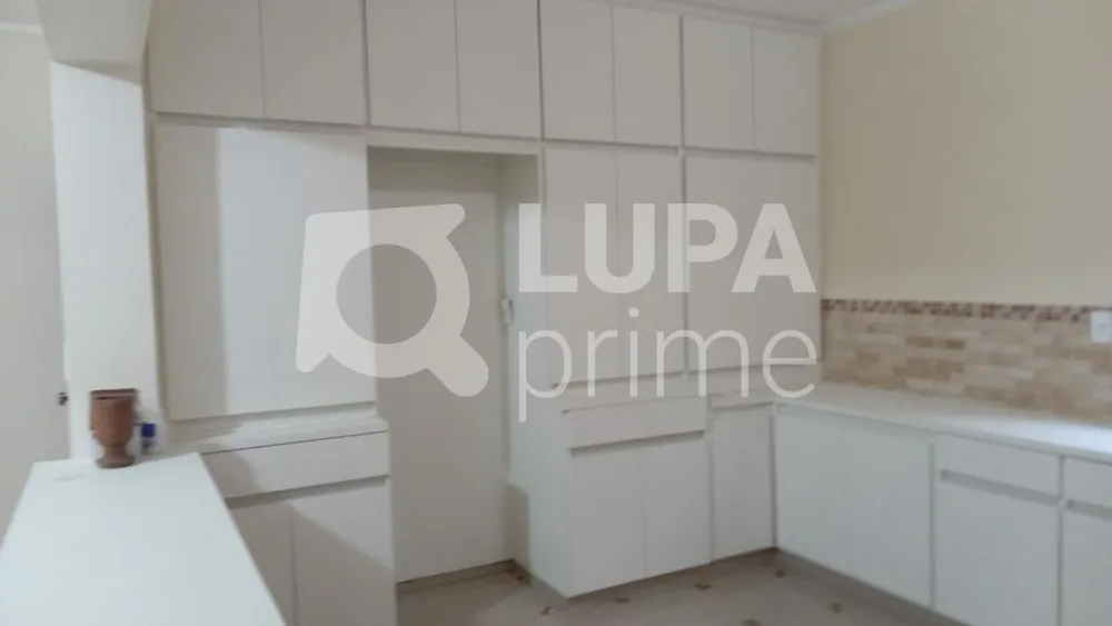 Casa, 3 quartos, 265 m² - Foto 2