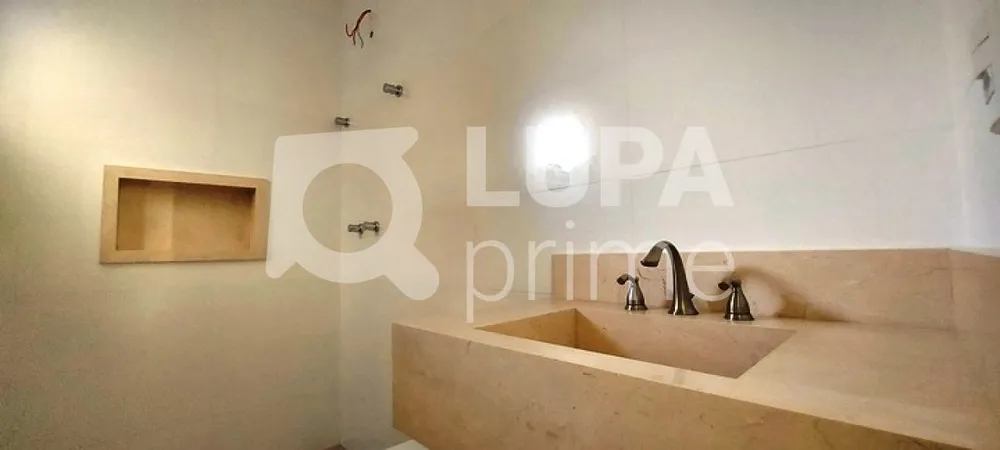 Casa, 3 quartos, 375 m² - Foto 1