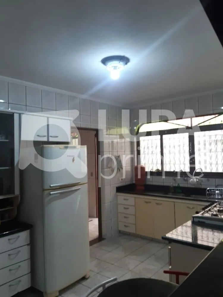 Casa, 3 quartos, 140 m² - Foto 11