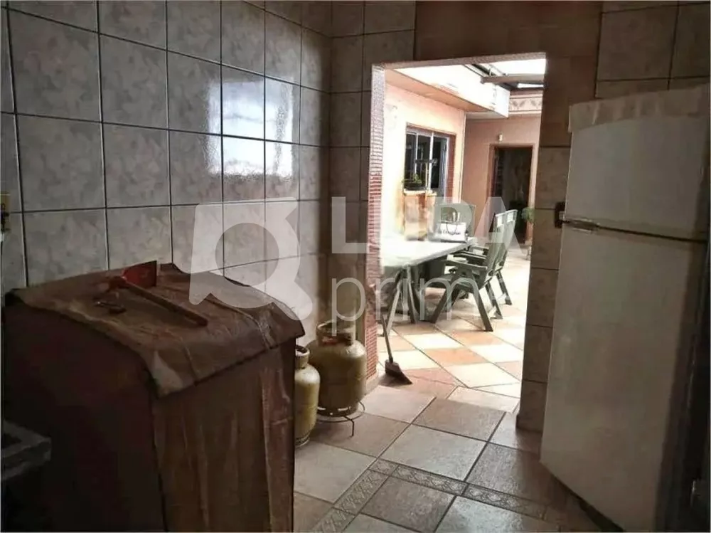 Casa, 4 quartos, 610 m² - Foto 8