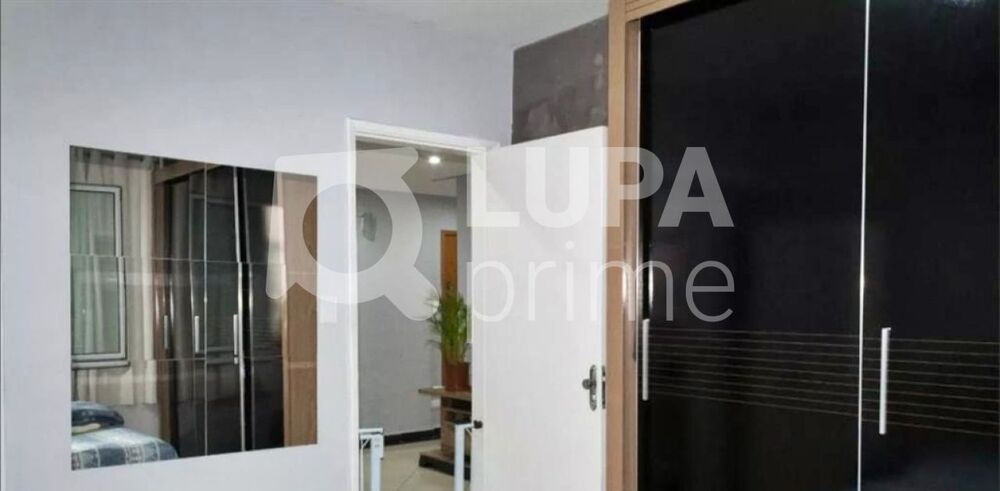 Apartamento à venda com 3 quartos, 75m² - Foto 4