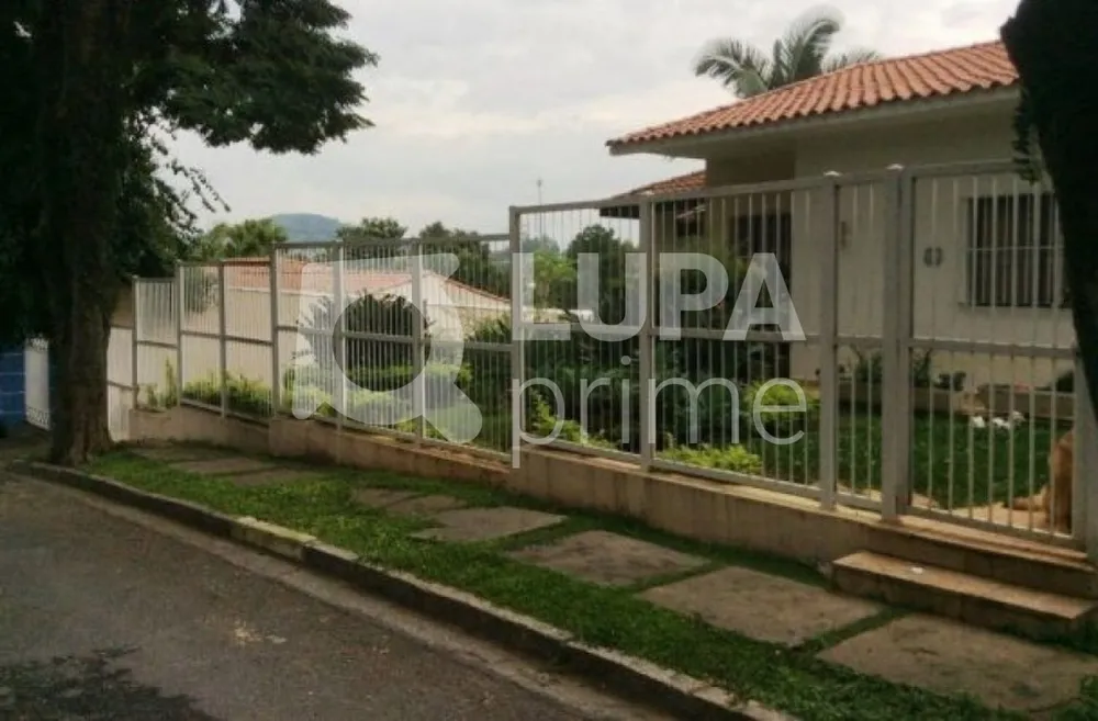 Casa, 4 quartos, 400 m² - Foto 1