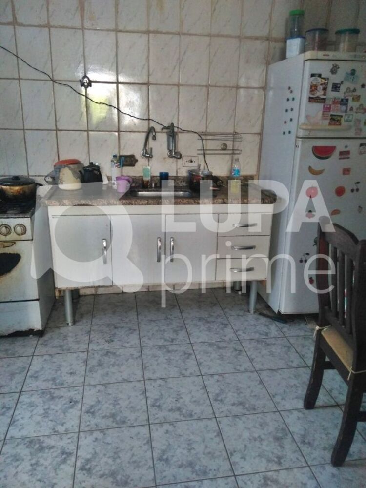Casa à venda com 2 quartos, 119m² - Foto 5