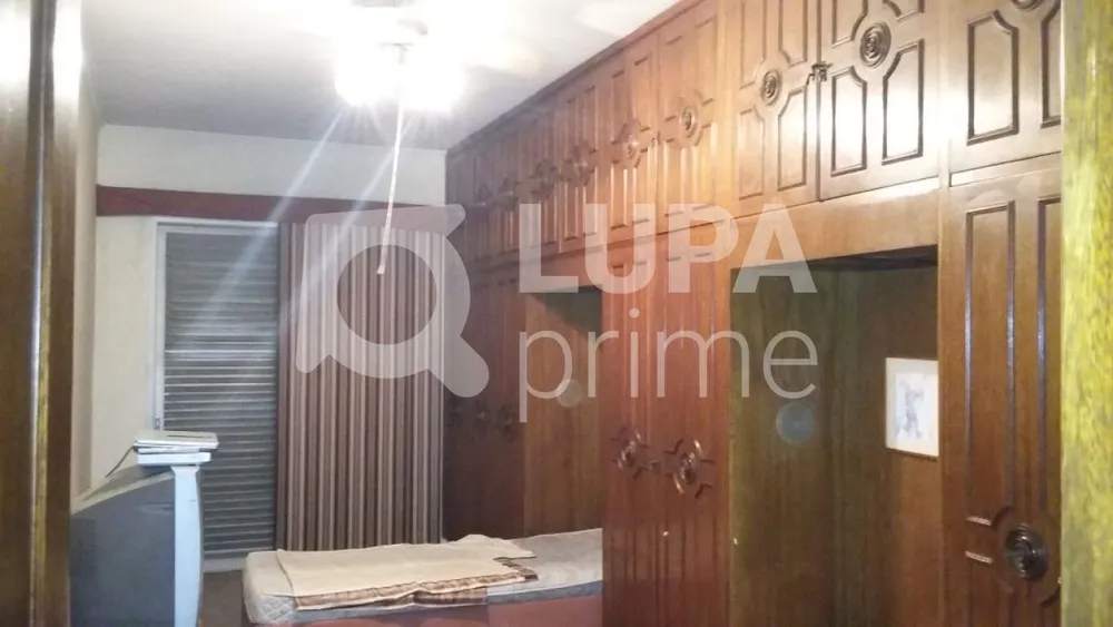 Casa, 3 quartos, 680 m² - Foto 1