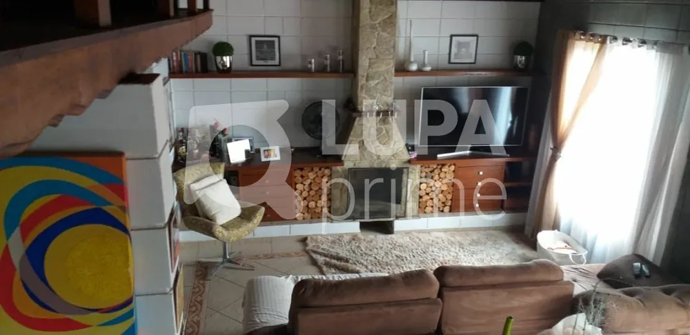Casa, 4 quartos, 250 m² - Foto 4