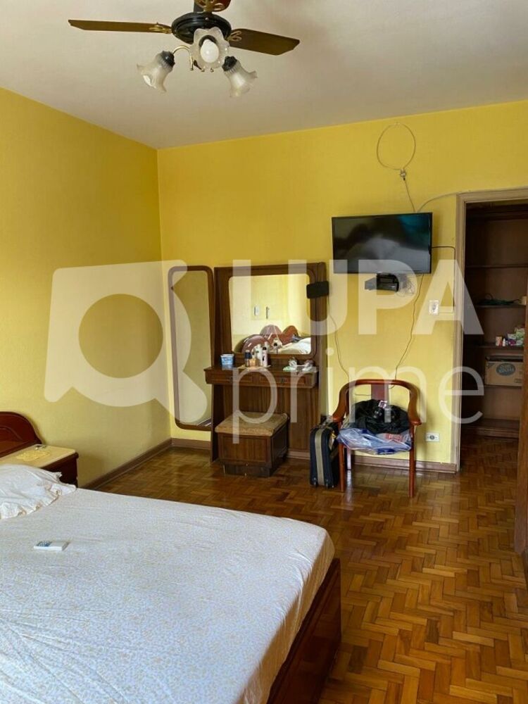 Casa à venda com 3 quartos, 150m² - Foto 4