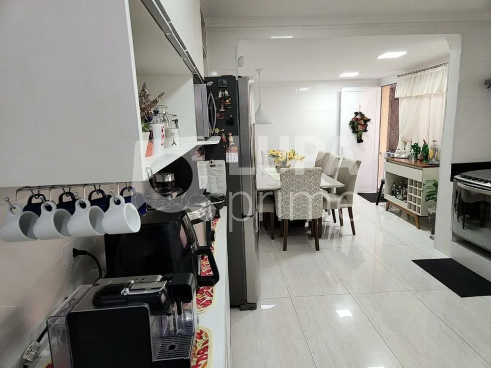 Casa, 4 quartos, 215 m² - Foto 4