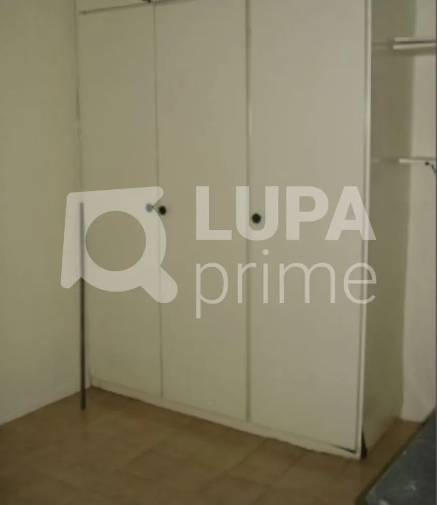 Casa, 3 quartos, 250 m² - Foto 1