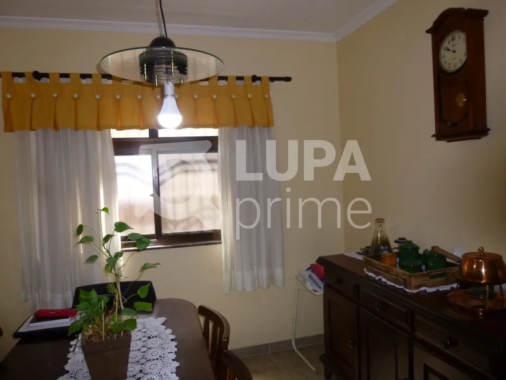 Casa, 3 quartos, 232 m² - Foto 2