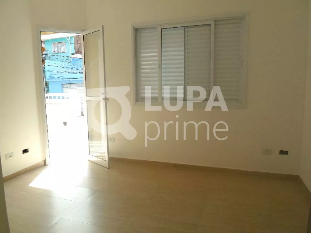 Casa à venda com 2 quartos, 73m² - Foto 1