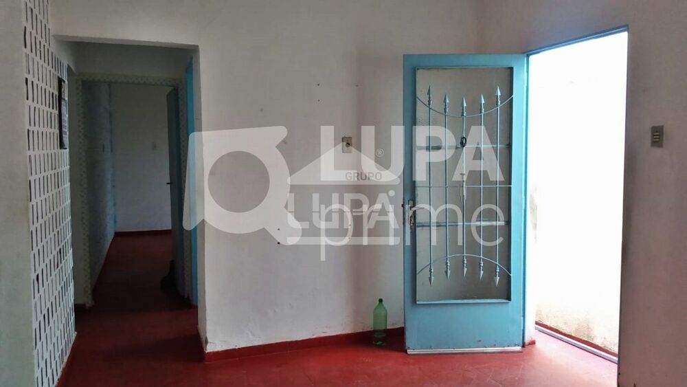 Casa, 4 quartos, 180 m² - Foto 1