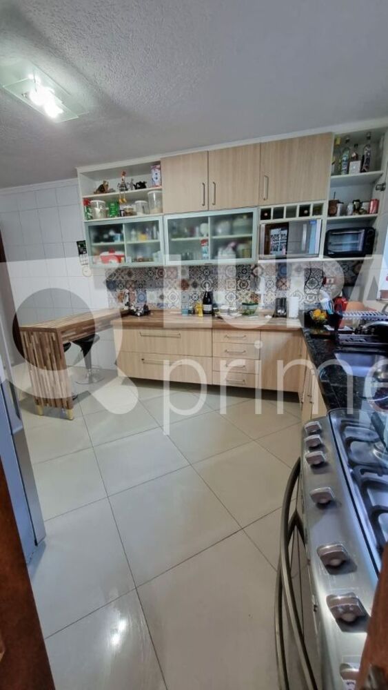 Casa, 3 quartos, 184 m² - Foto 2