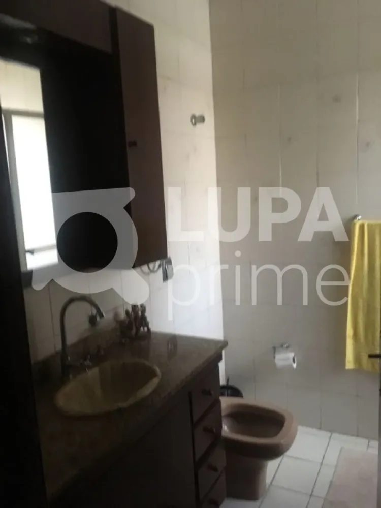 Casa, 3 quartos, 200 m² - Foto 1