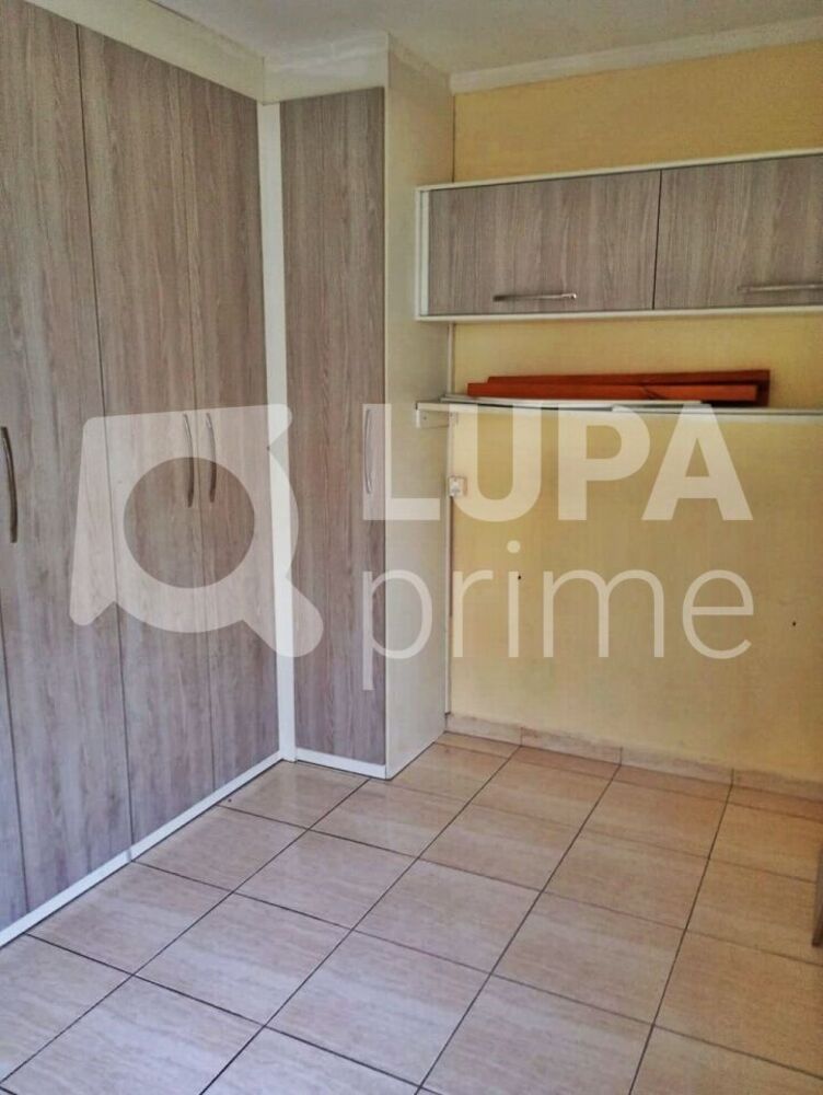 Apartamento à venda com 2 quartos, 45m² - Foto 4