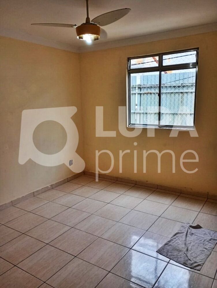 Apartamento à venda com 2 quartos, 45m² - Foto 1