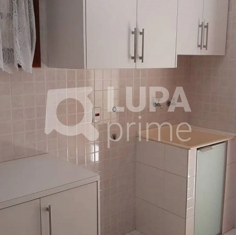 Casa, 3 quartos, 188 m² - Foto 2