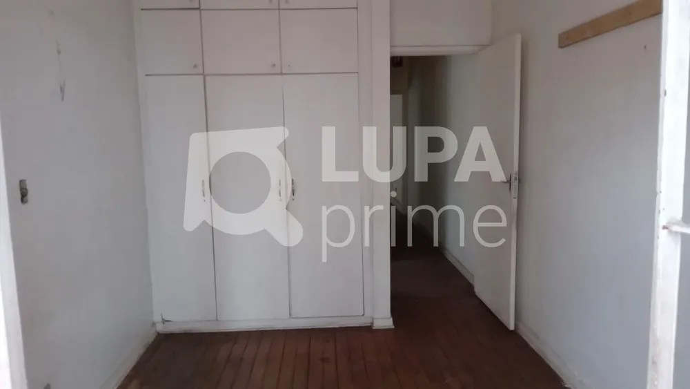 Casa, 3 quartos, 200 m² - Foto 2
