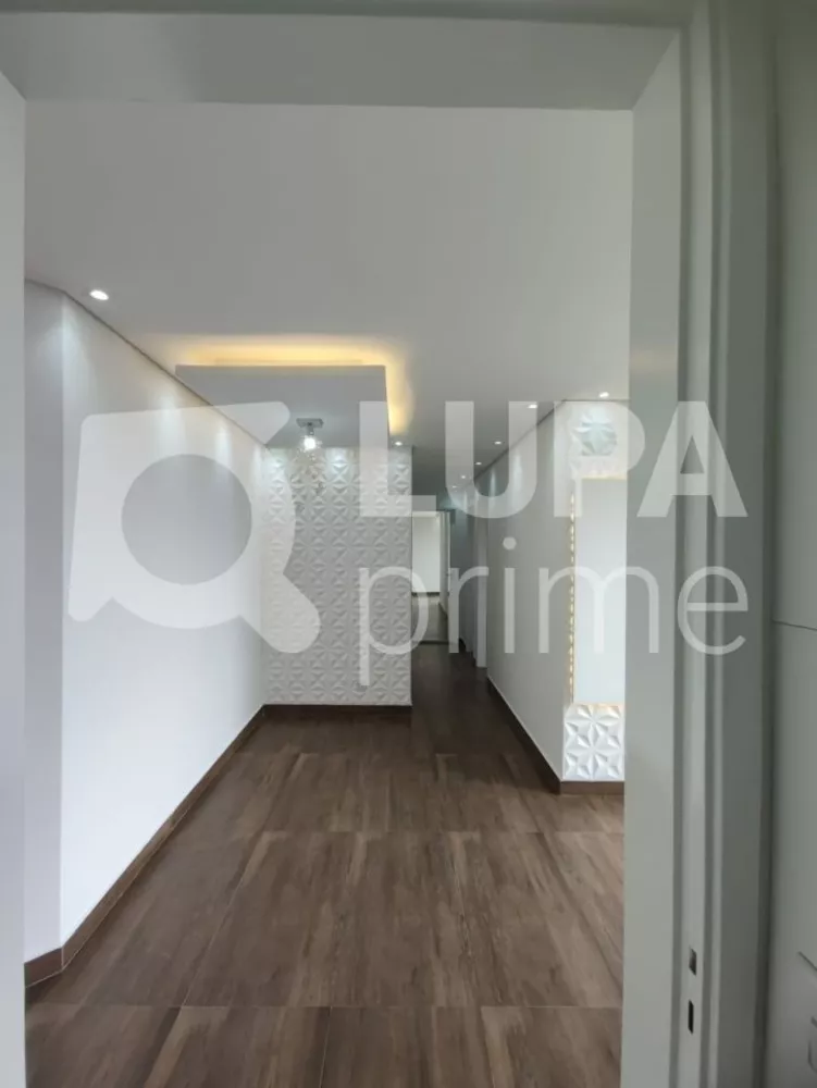 Apartamento à venda com 2 quartos, 60m² - Foto 2