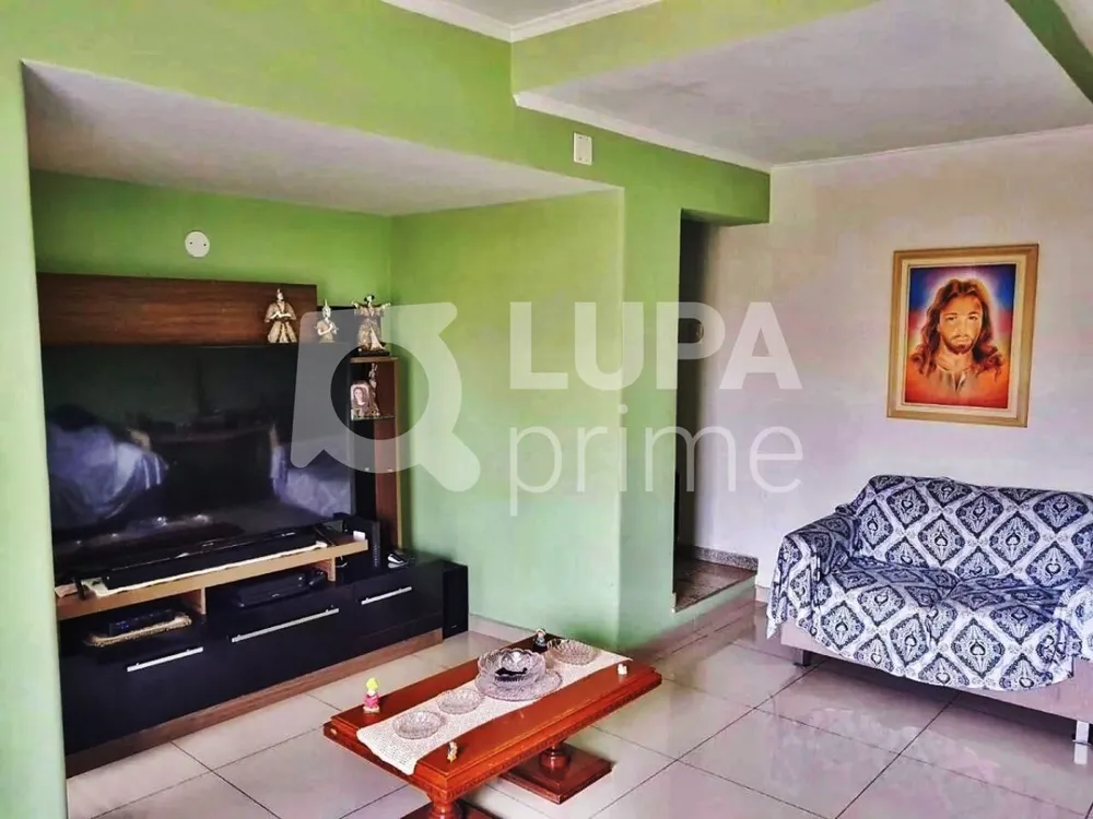 Casa, 3 quartos, 157 m² - Foto 8