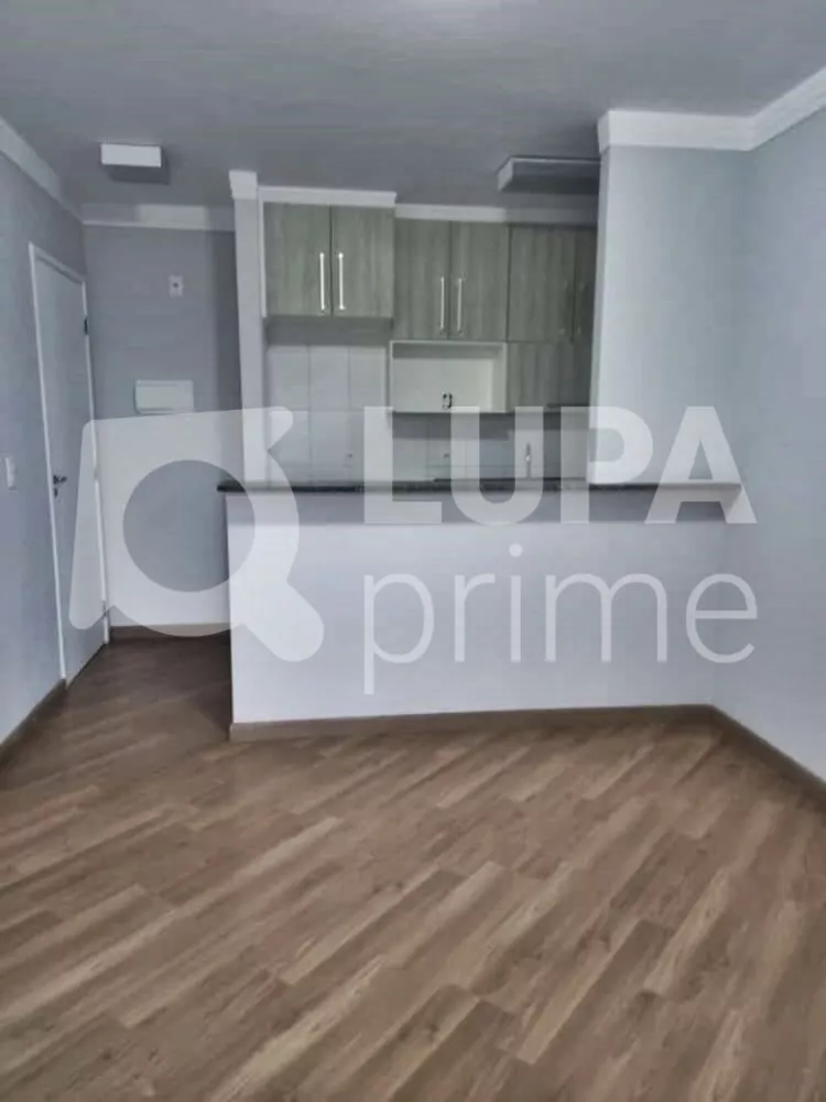 Apartamento à venda com 3 quartos, 63m² - Foto 2