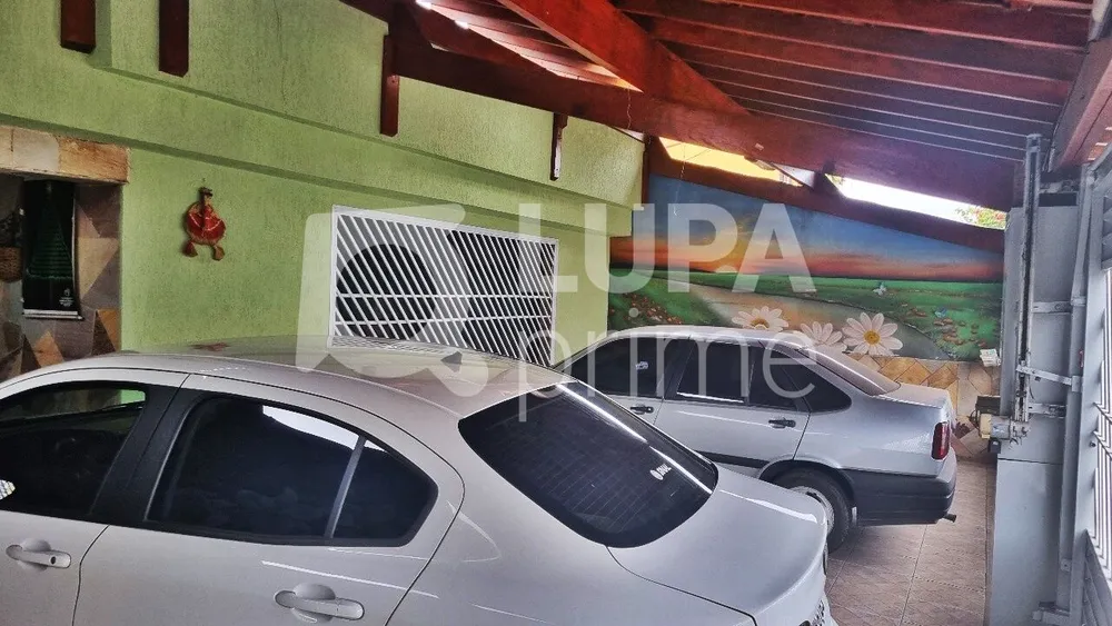 Casa, 3 quartos, 240 m² - Foto 10
