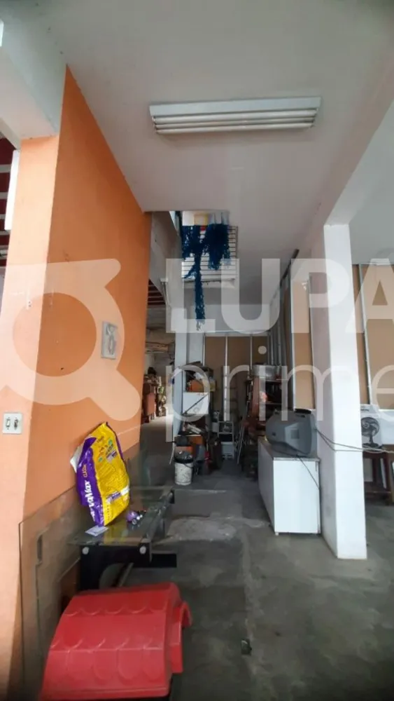 Casa, 2 quartos, 371 m² - Foto 3