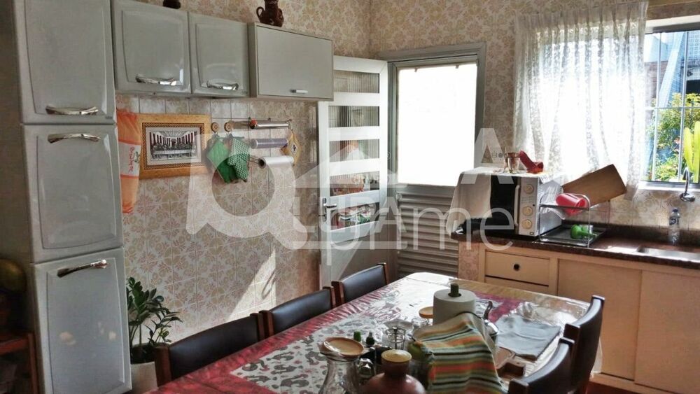 Casa, 5 quartos, 223 m² - Foto 1