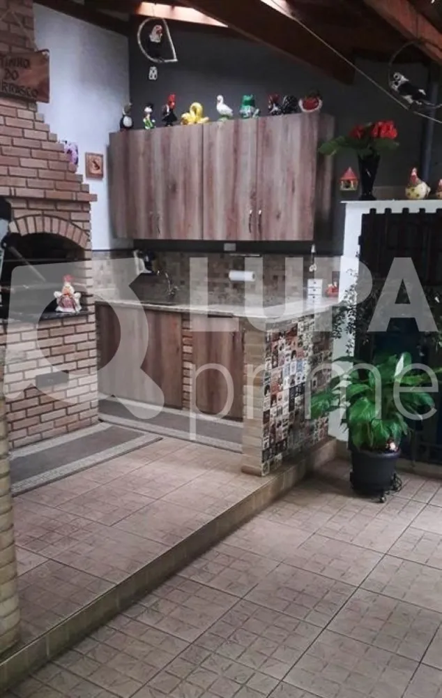 Casa, 3 quartos, 220 m² - Foto 4