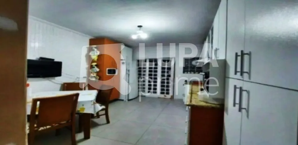 Casa, 3 quartos, 167 m² - Foto 2