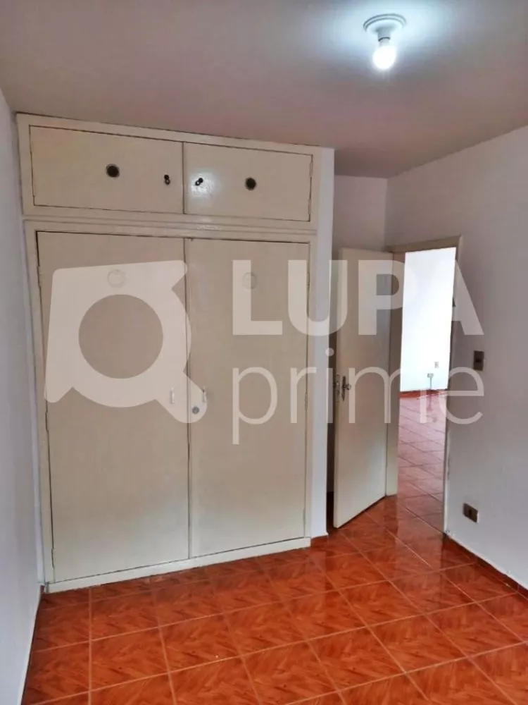 Apartamento à venda com 3 quartos, 90m² - Foto 3