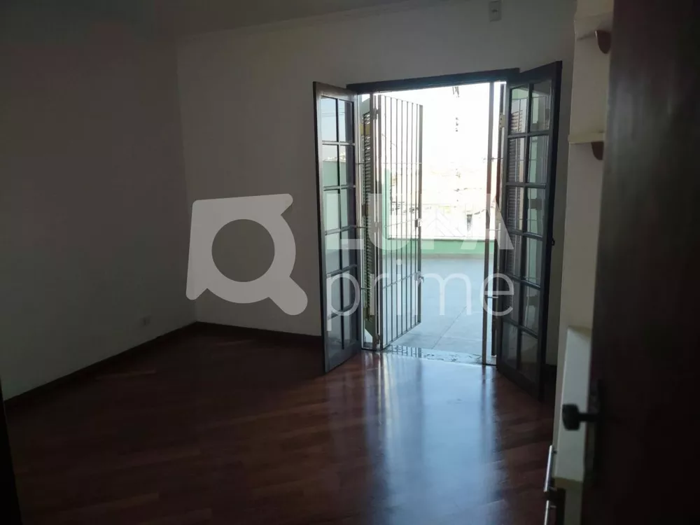 Casa à venda com 3 quartos, 114m² - Foto 4