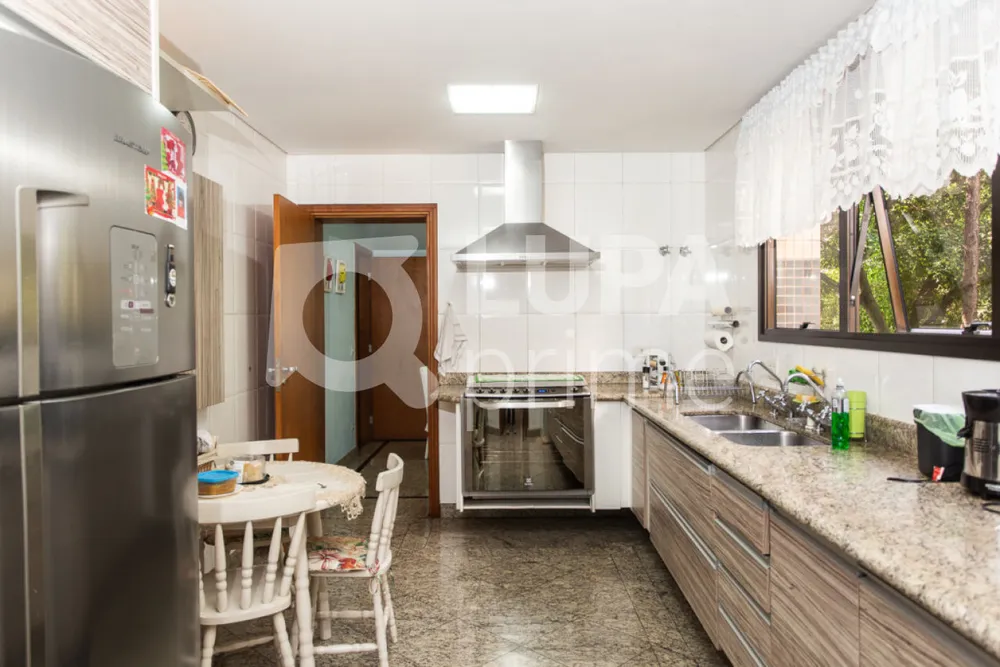 Apartamento, 4 quartos, 325 m² - Foto 2