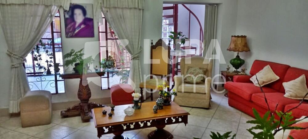 Casa, 3 quartos, 188 m² - Foto 2