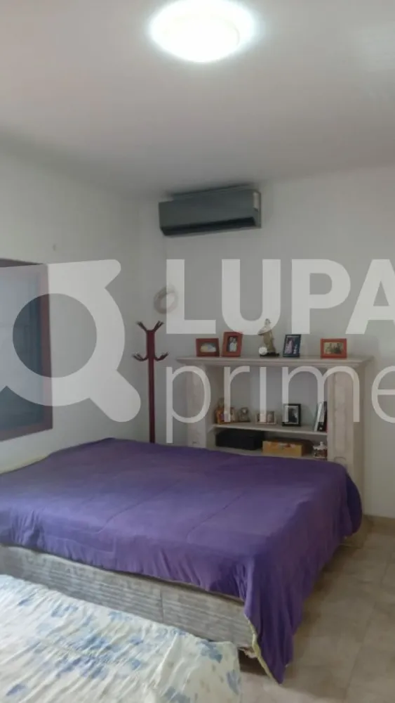 Casa, 4 quartos, 127 m² - Foto 1