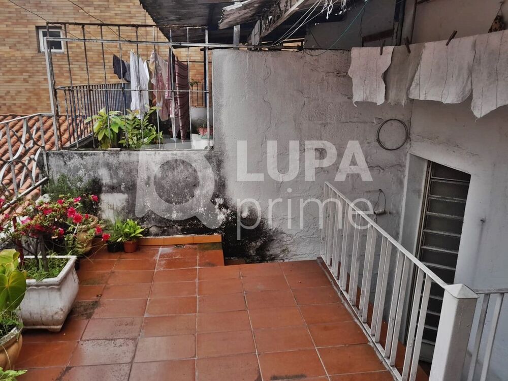Casa à venda com 2 quartos, 110m² - Foto 9