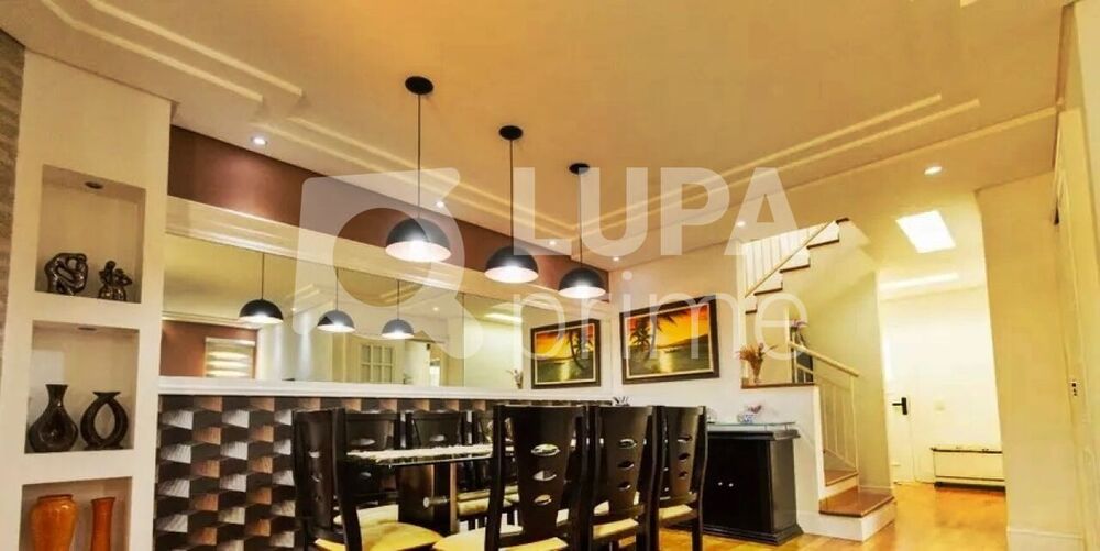 Casa, 3 quartos, 237 m² - Foto 13